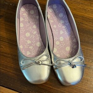 Girls Metallic ballet flats